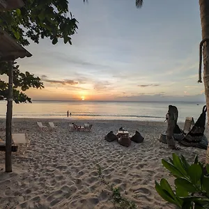 scandinavian-beach-resort.koh-lantahotels.net/